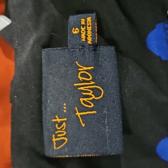 Just... Taylor dress - Picture 2 of 2